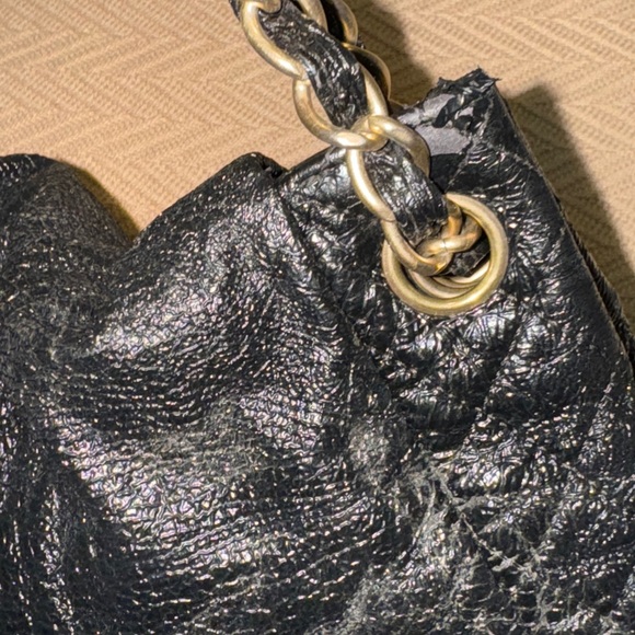 CHANEL Rock and Chain - Picture 11 of 12